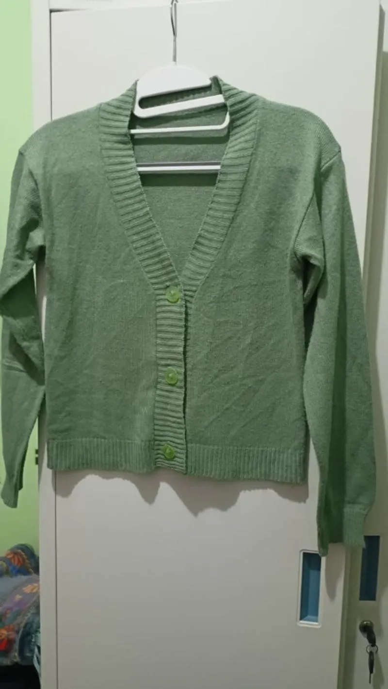 Cardigan rajut hijau photo 1