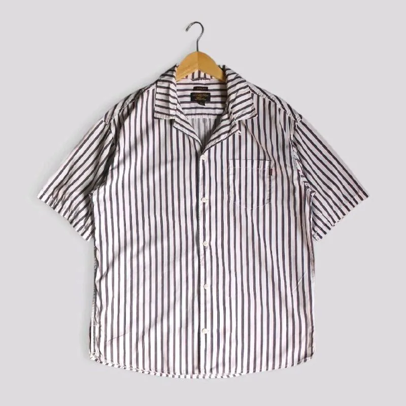 Kemeja Whoau California Shirt | Thriftsho0 photo 1