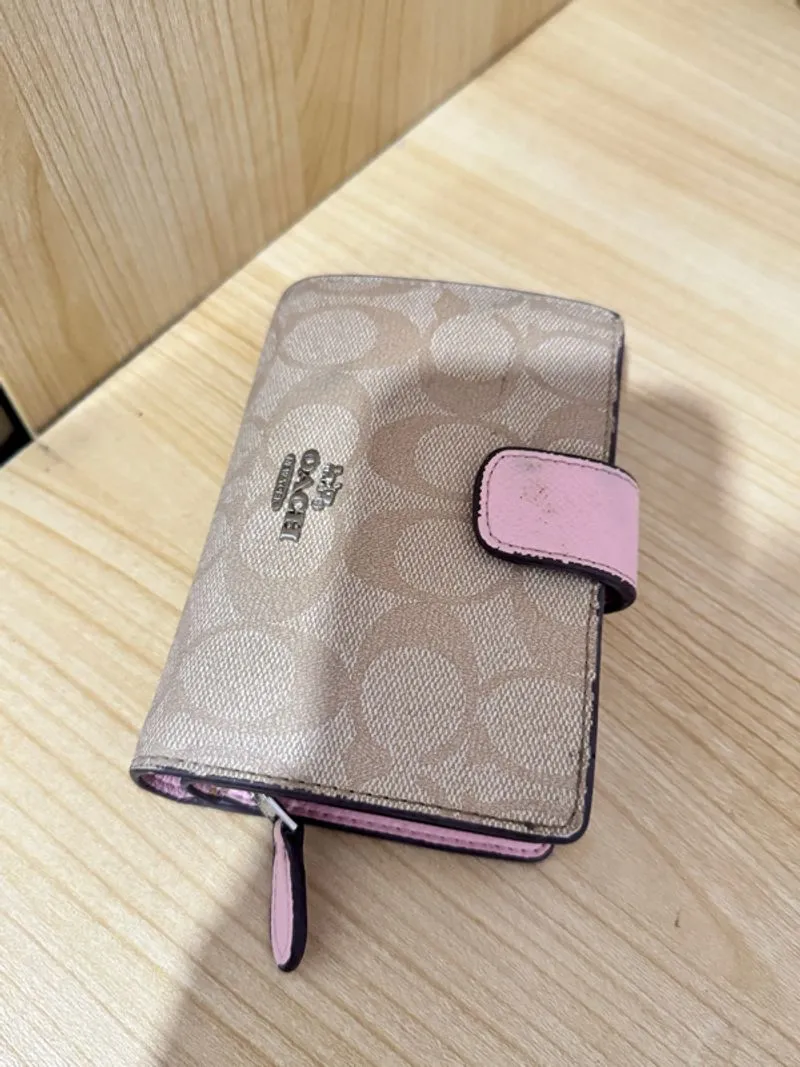 dompet coach photo 1