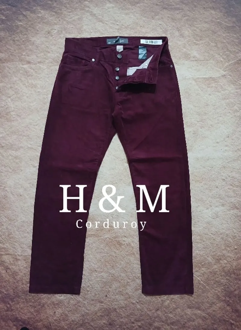 Celana corduroy h&m seperti baru maroon burgundi second  photo 1