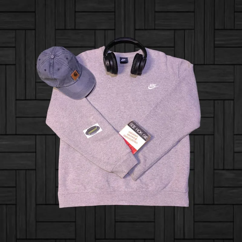 Nike Streetwear Casual Sweater Pria gray photo 1