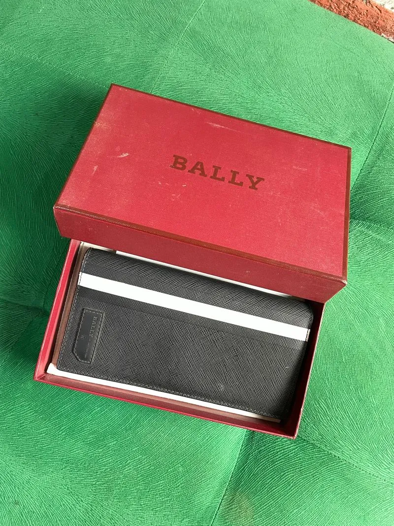Bally Baliro Long Wallet – Black White photo 1