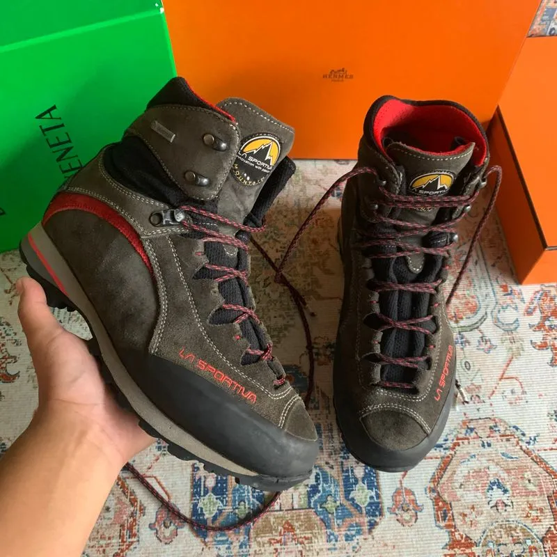 LA SPORTIVA TRANGO TECH GTX HIKING SIZE 42 1/2 photo 1