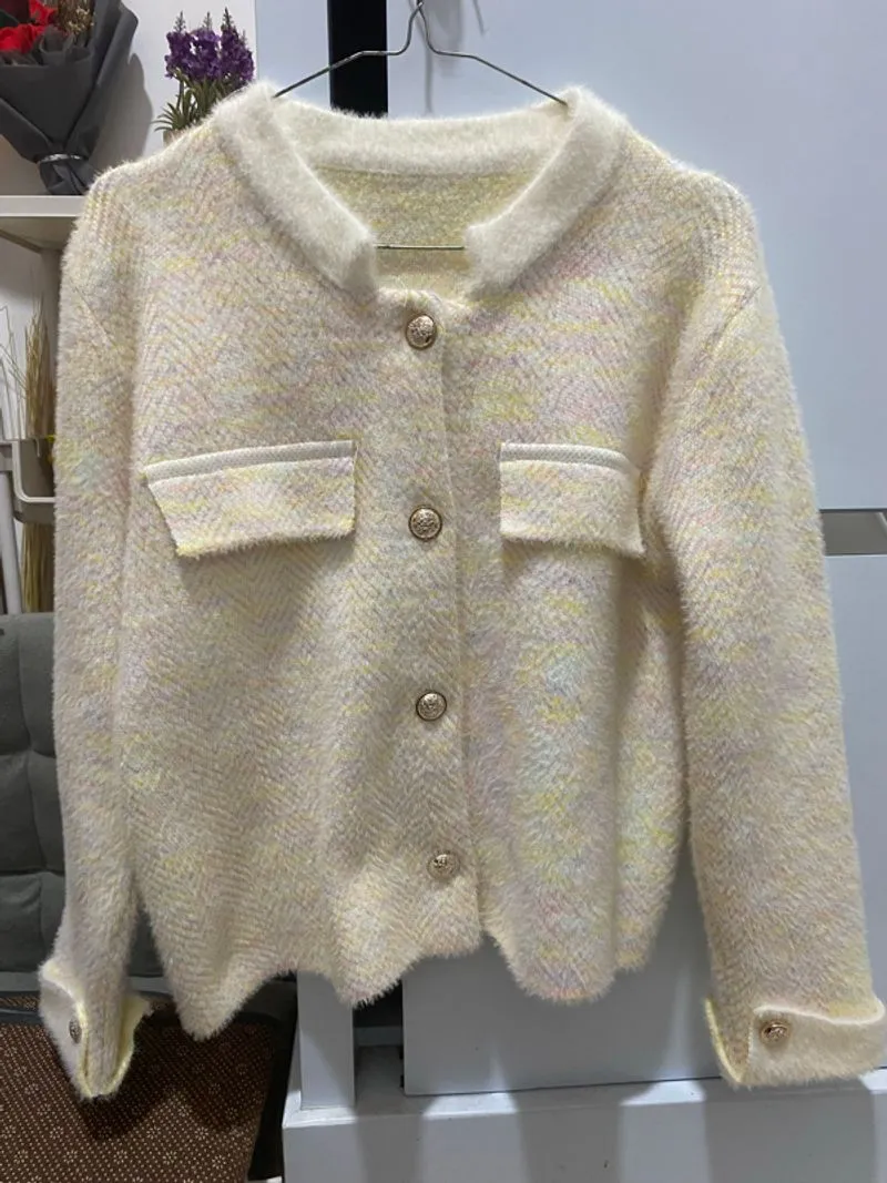 Blazer Rajut Bulu Pastel Kancing Emas | Import | Like New photo 1