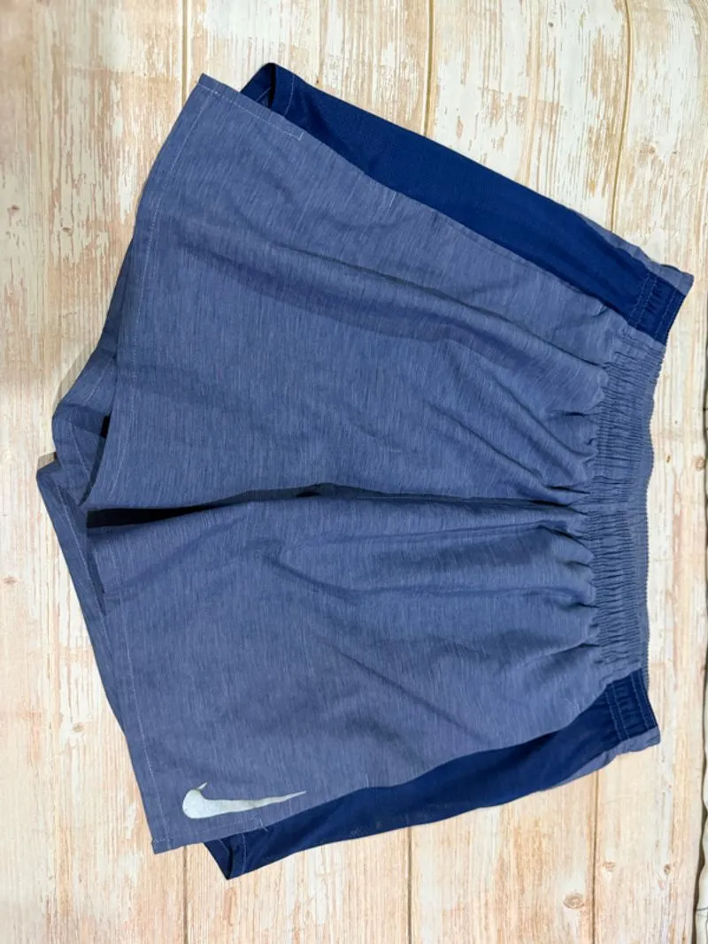 Celana Olahraga Nike photo 1