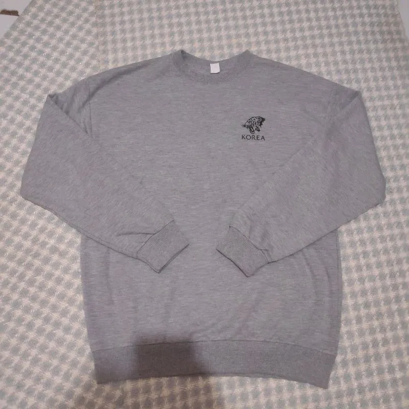 crewneck korea university size L photo 1