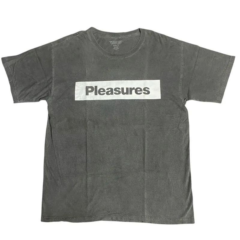 Pleasures photo 1
