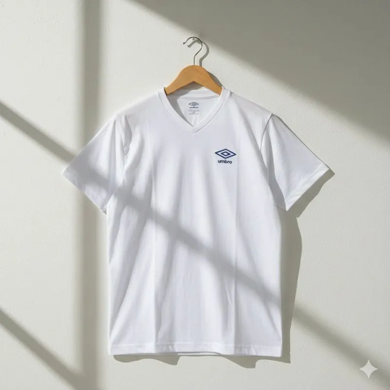 UMBRO England Logo Vneck Tee  photo 1