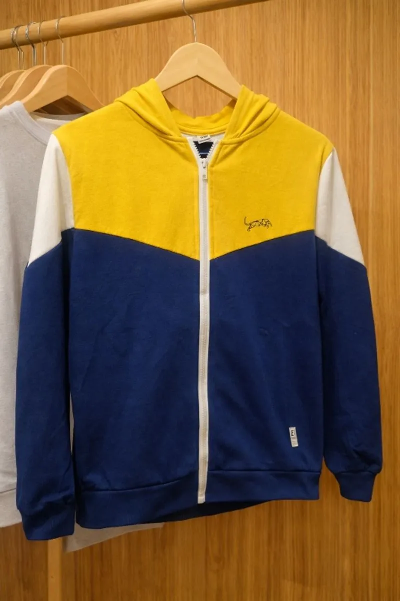 Jaket Sweater Import Pria/Wanita by Shein Preloved
 photo 1
