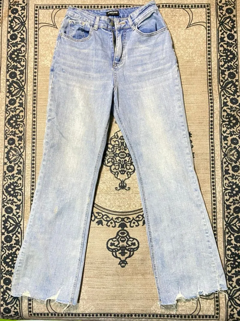 Jeans photo 1