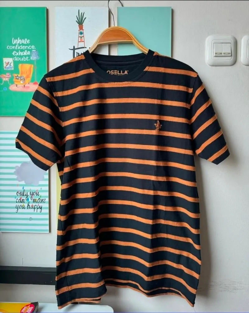 Kaos stripe photo 1