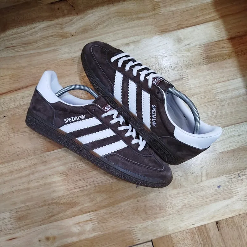 Adidas Casual Sneakers Pria white brown photo 1