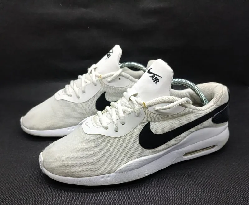 Nike Streetwear Sportswear Sneakers Pria white gray photo 1