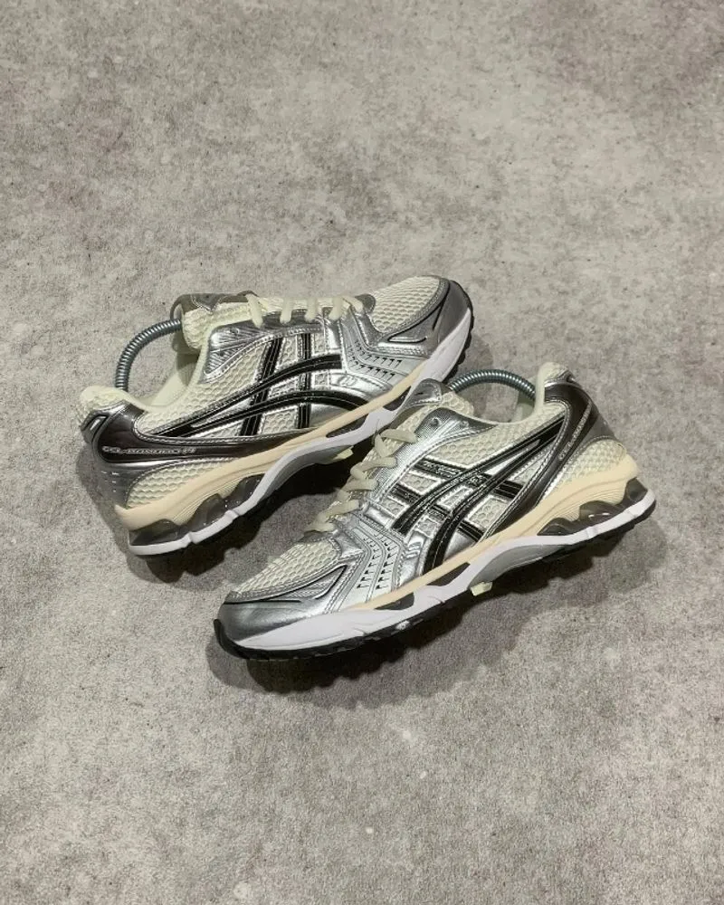 ASICS GEL-KAYANO14 WHITE CREAM SILVER SNEAKERS SPORTY  photo 1