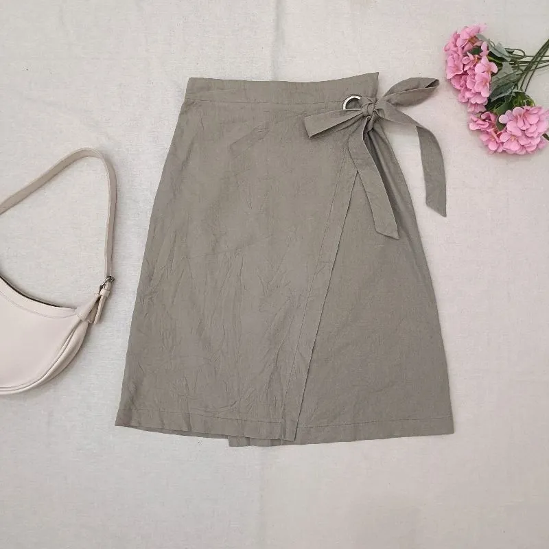 MIXXO Linen Wrap Mini Skirt with Ribbon Tie | Morikei Coquet photo 1