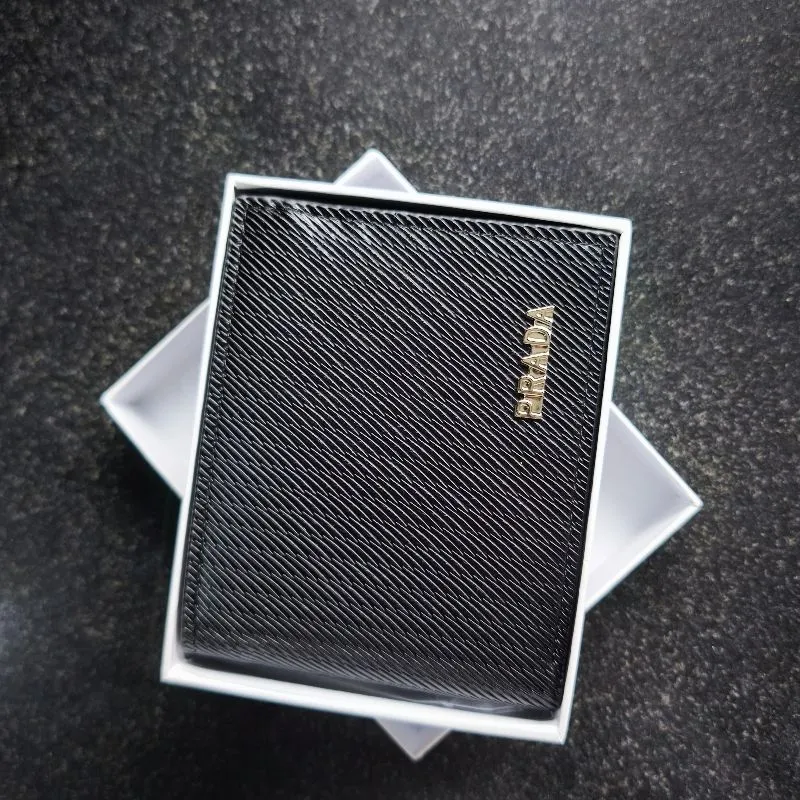 Prada dompet pria  photo 1