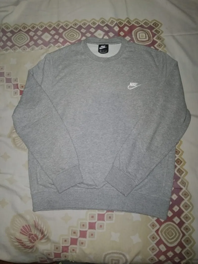 Nike Minimalist Casual Sweater Pria gray photo 1