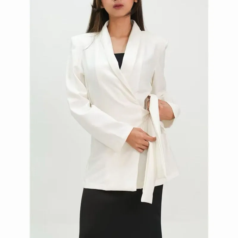 Blazer Puff it Up Broken White photo 1