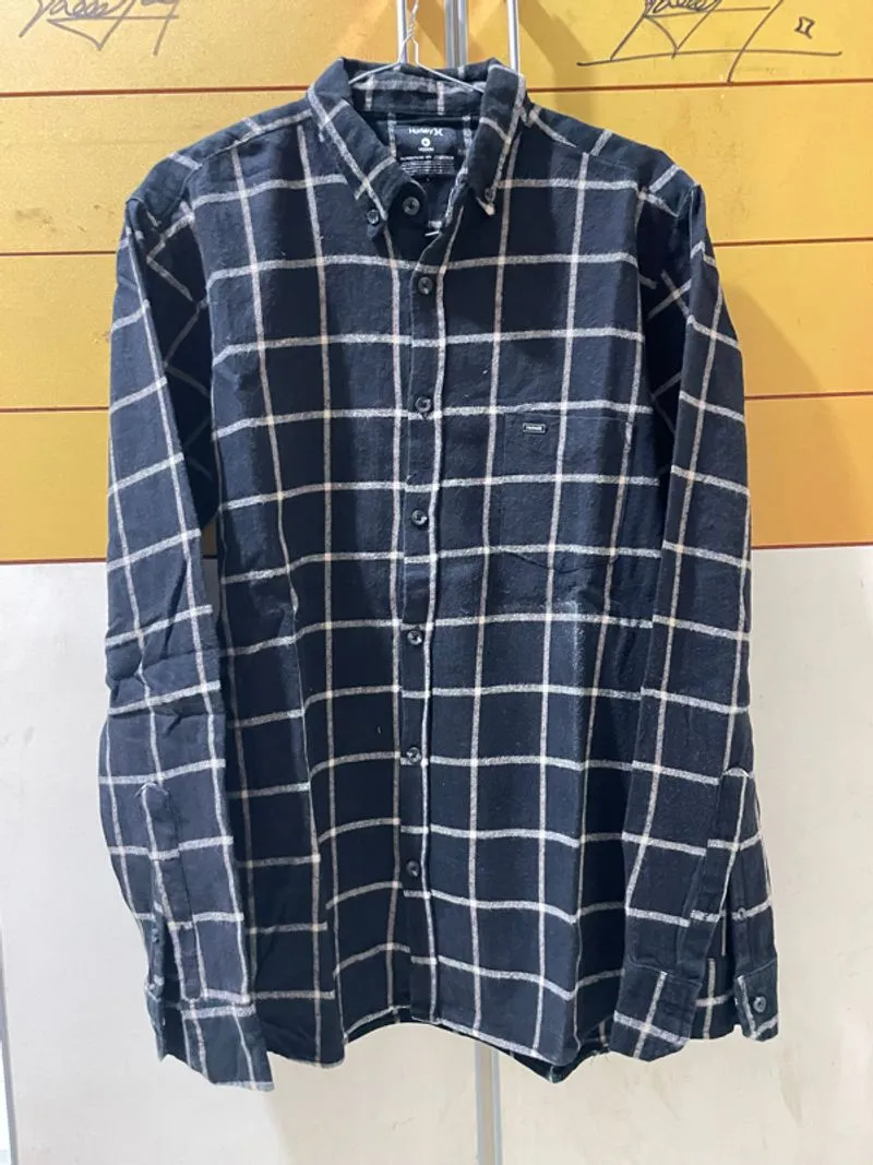 FLANEL HURLEY photo 1