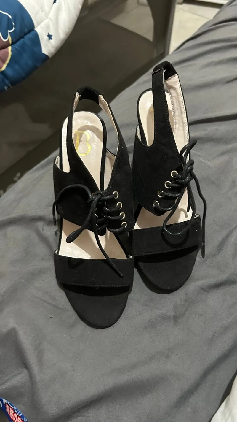 Casual Heels Wanita black photo 1