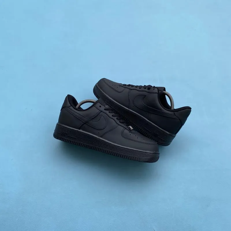 Nike Sportswear Casual Sneakers Pria black photo 1