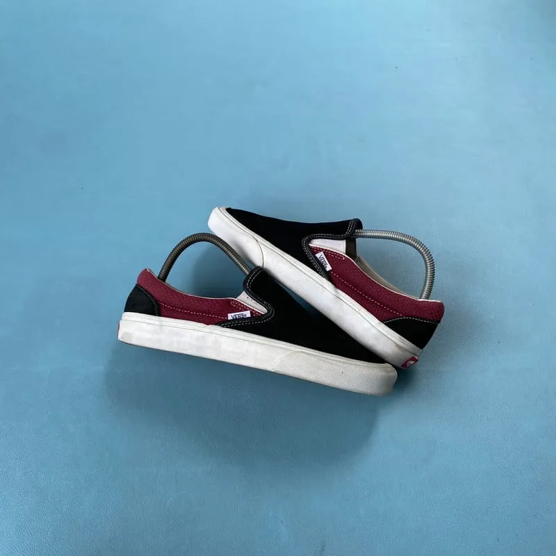 VANS Sportswear Indie Sneakers Pria white black photo 1