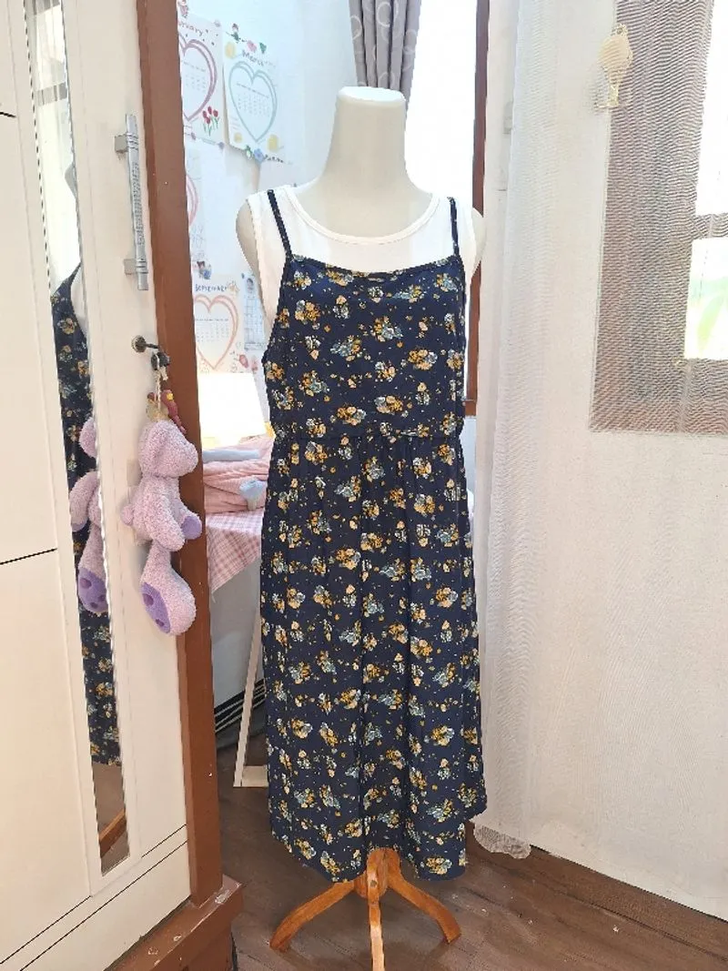 Floral Midi Dress photo 1