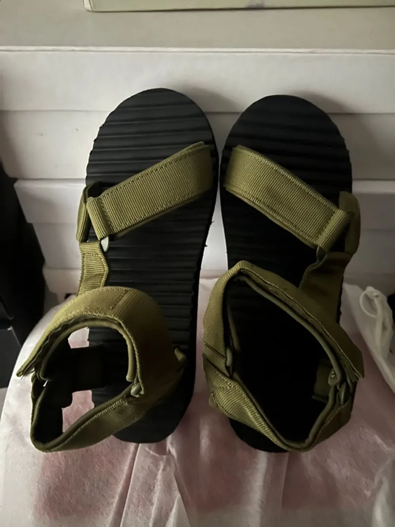 Sandal brand Muji photo 1