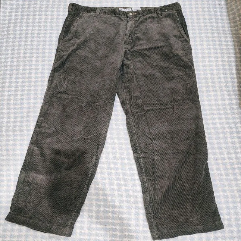 Celana Corduroy Columbia size 36 photo 1