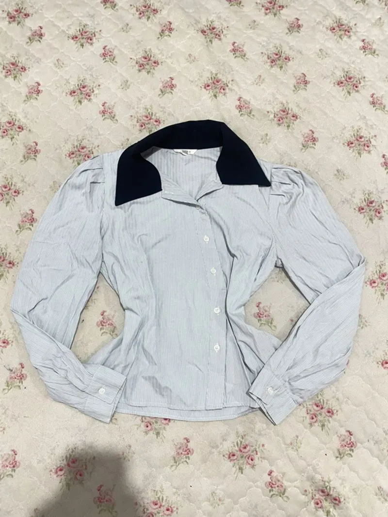 Blouse babyblue stripe lengan balon casual slimfit vintage photo 1