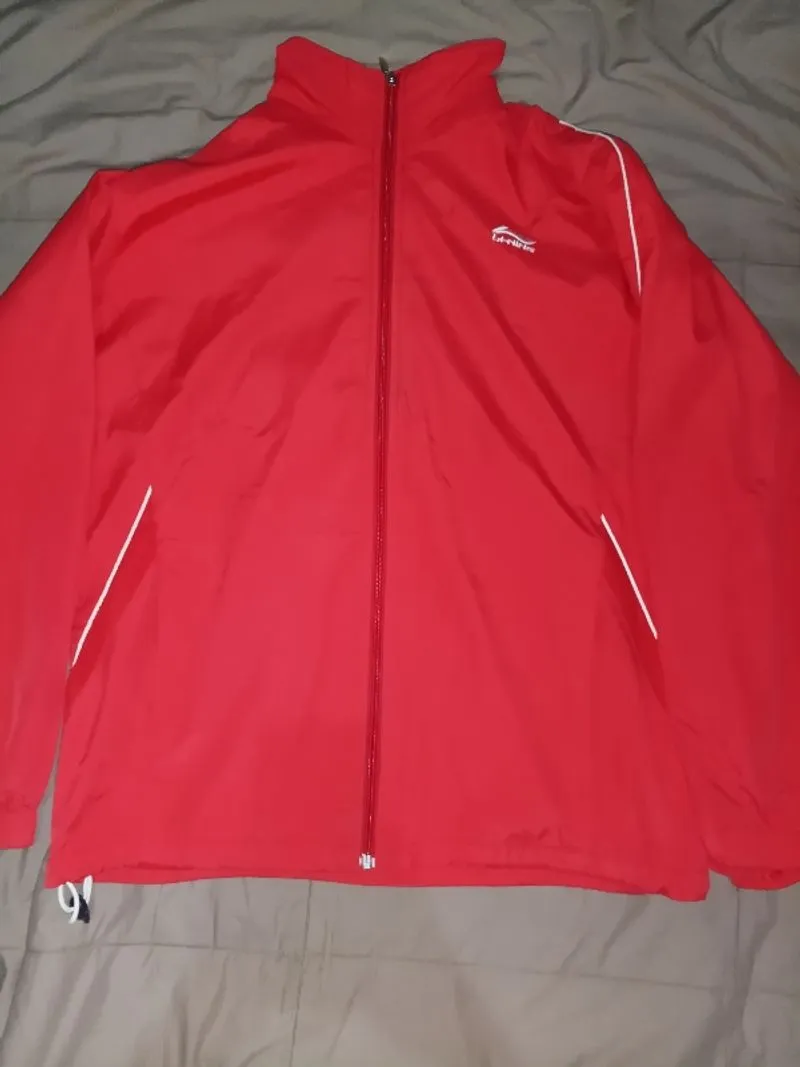 Jaket Parasut Li-Ning Merah Sport Outdoor – Ringan & Nyaman  photo 1