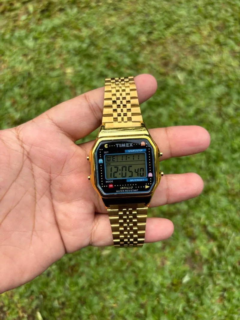 JAM TIMEX PAC-MAN GOLD photo 1