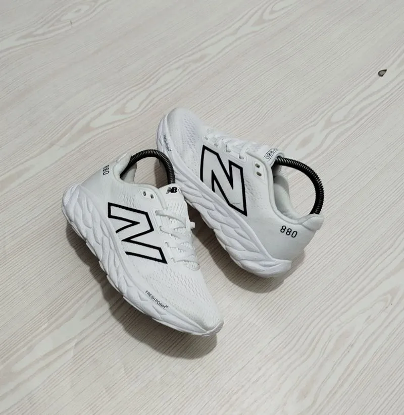 New Balance Fresh Foam 880 photo 1