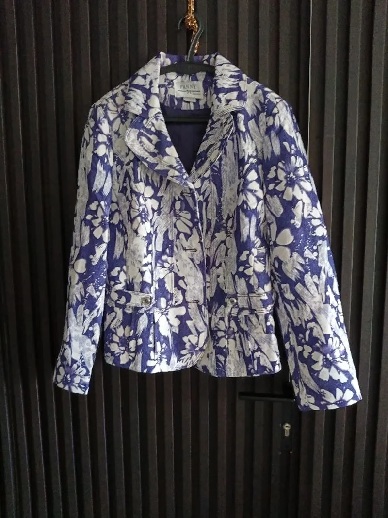 Blazer photo 1