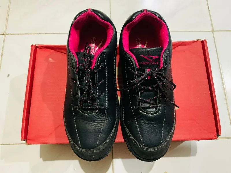 sepatu safety cheetah sz 37 likenew photo 1