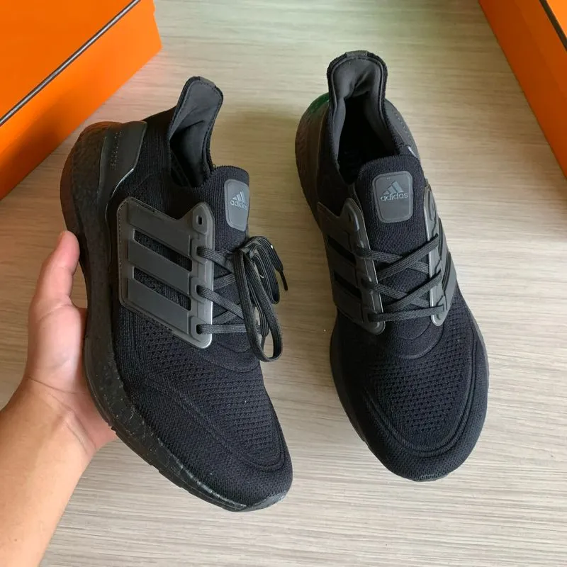 Adidas Ultra boost black size 45 (29cm) photo 1