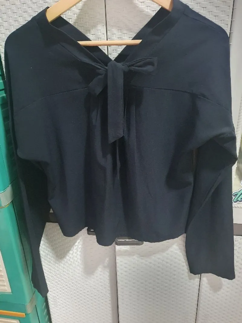 Crop Top Black photo 1