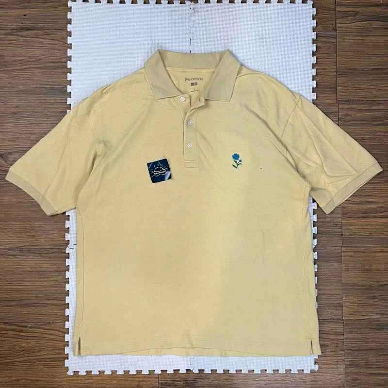 Uniqlo JW Anderson Flower Embroidered Polo Shirt Soft Yellow photo 1