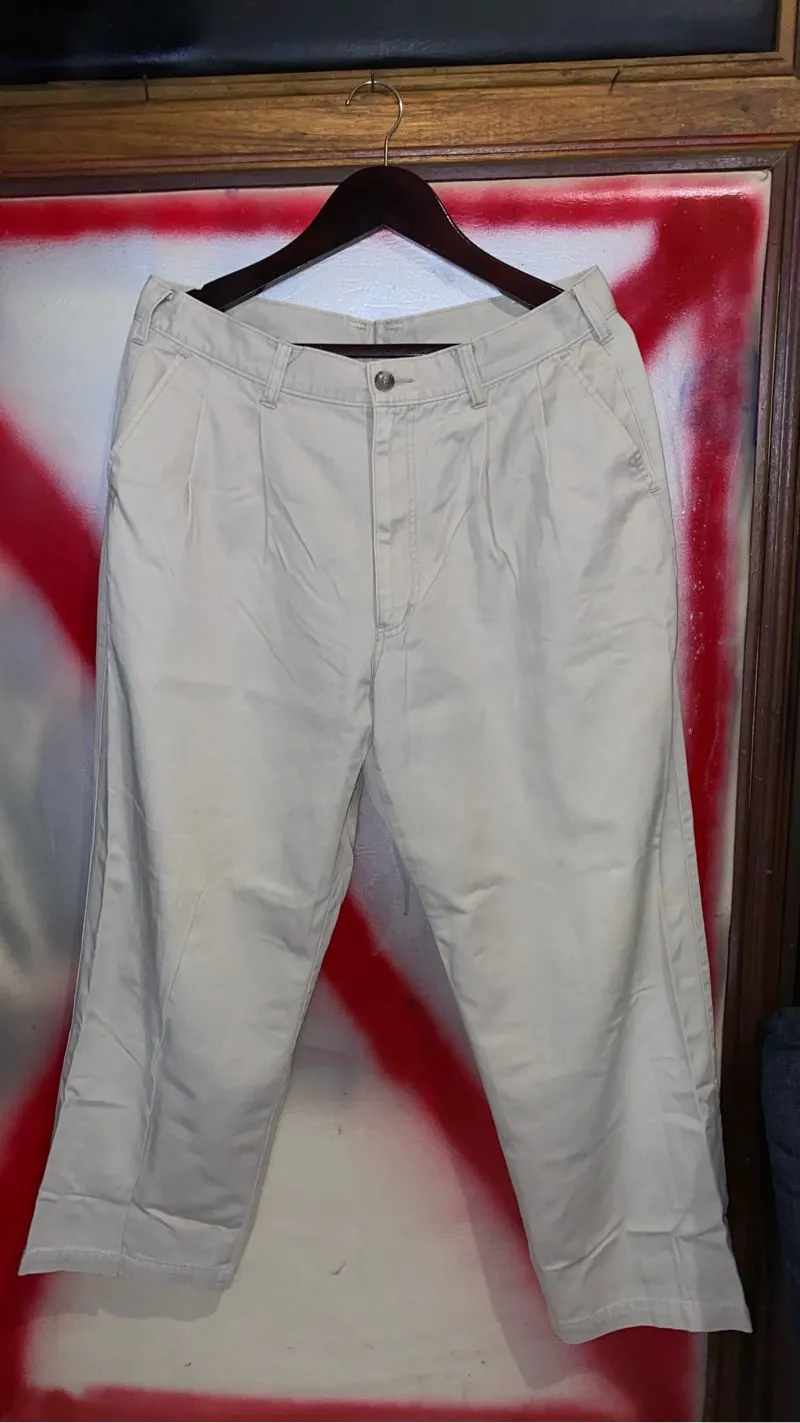 Chino Pants Putih photo 1