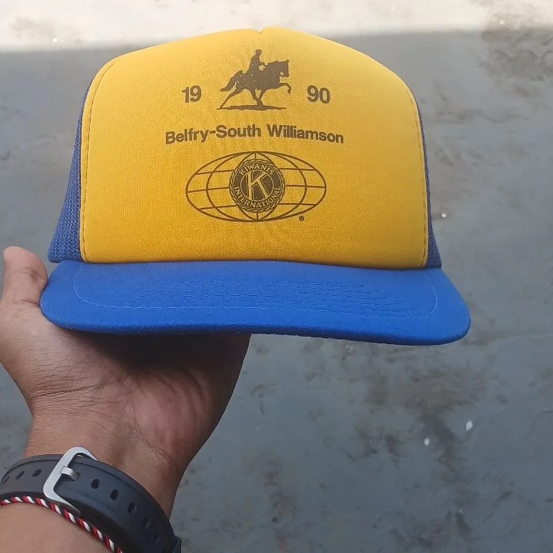 Yupong trucker  photo 1
