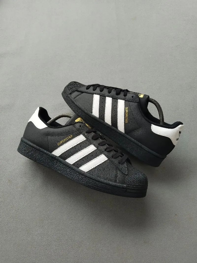 adidas superstar photo 1