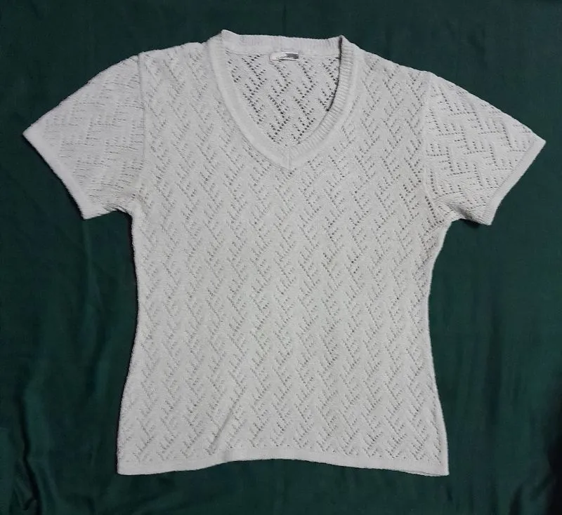 Atasan Rajut Vintage V-neck Lengan Pendek/ Preloved photo 1