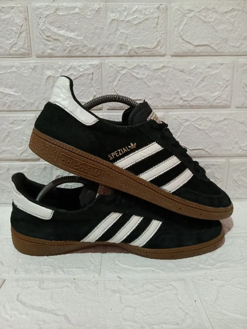 Adidas Handball Spezial Black White Gum photo 1