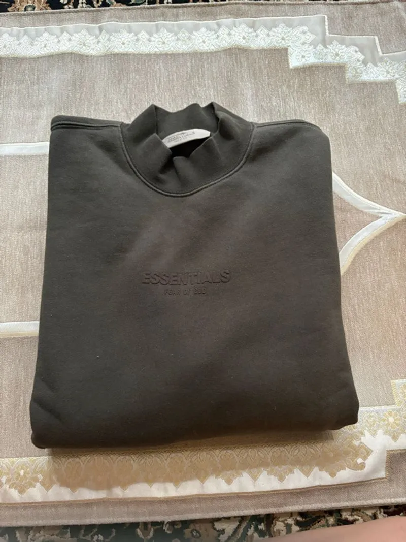 Essentials core fleece relaxed crewneck photo 1