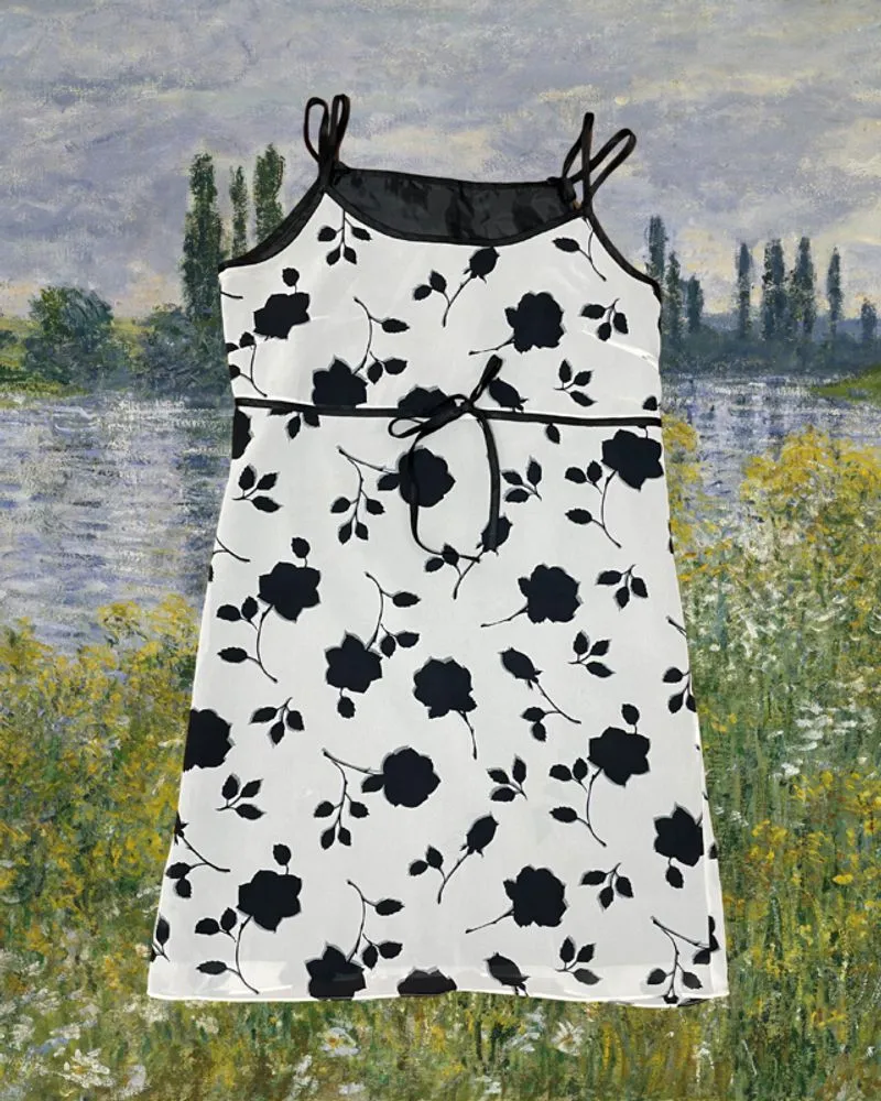 b&w roses cute dress cottage  photo 1
