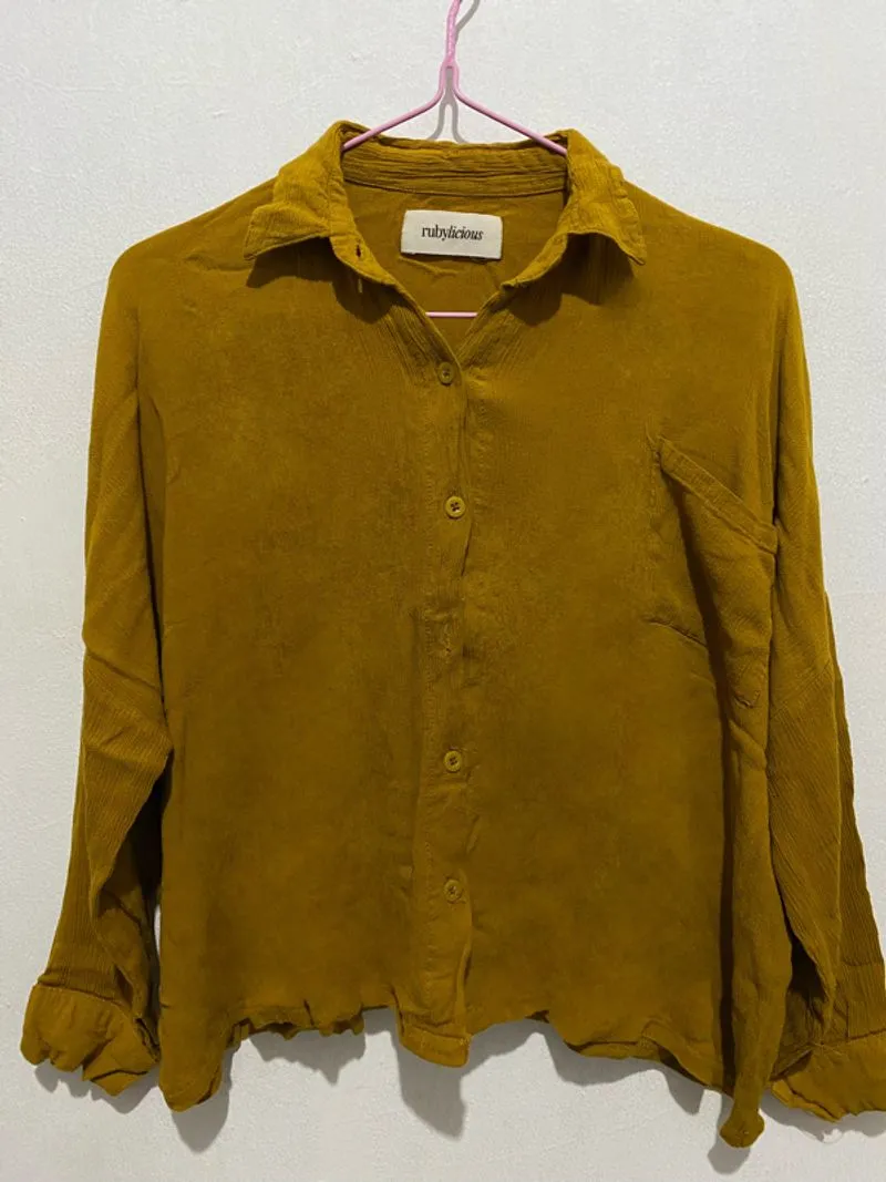 RUBYLICIOUS MUSTARD SHIRT | NO NEGO photo 1