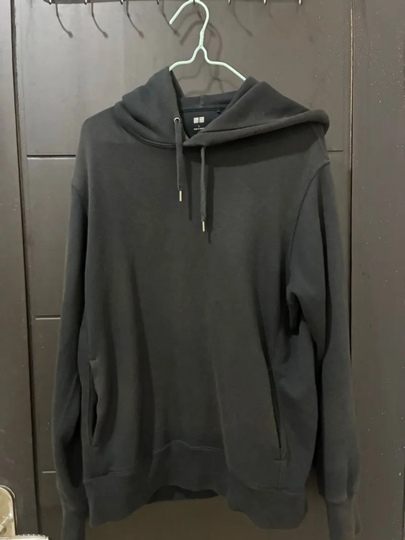 hoodie uniqlo photo 1