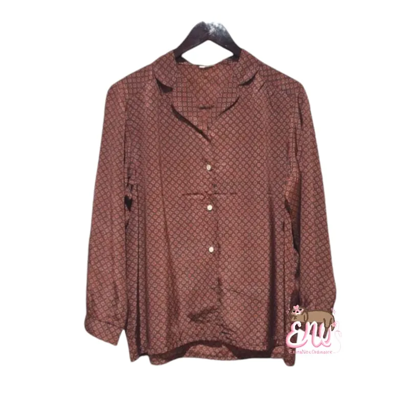 Vintage Batik Shirt Wanita brown photo 1