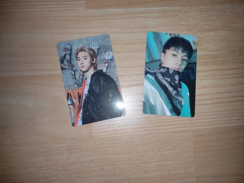 Photo card Offical Enhypen era Shout out  photo 1