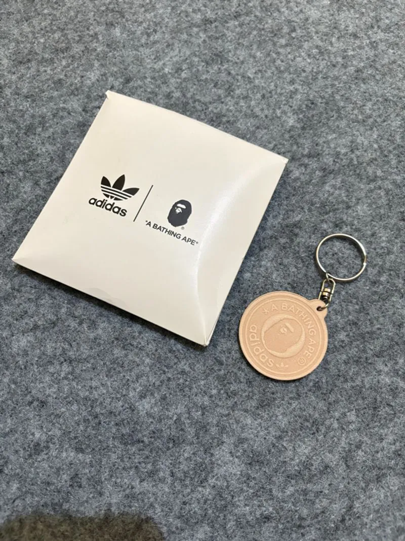 Adidas X Bape Leather Chain photo 1